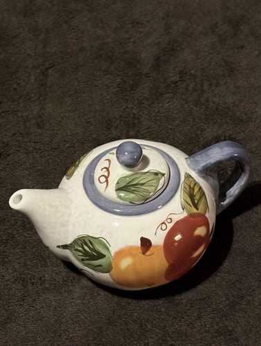 Oneida vintage fruit hand - 'vintage,